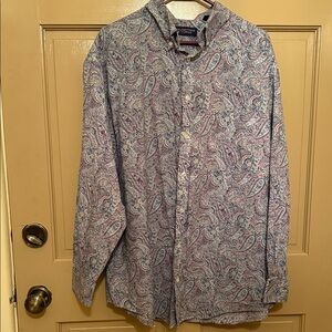 Roundtree & Yorke Multicolor Paisley Button Down Shirt